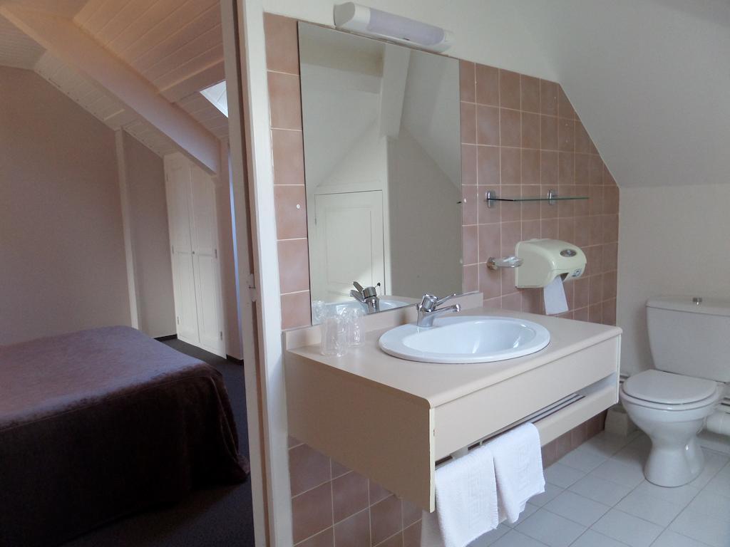 Hotel Le Bastide Nasbinals Room photo