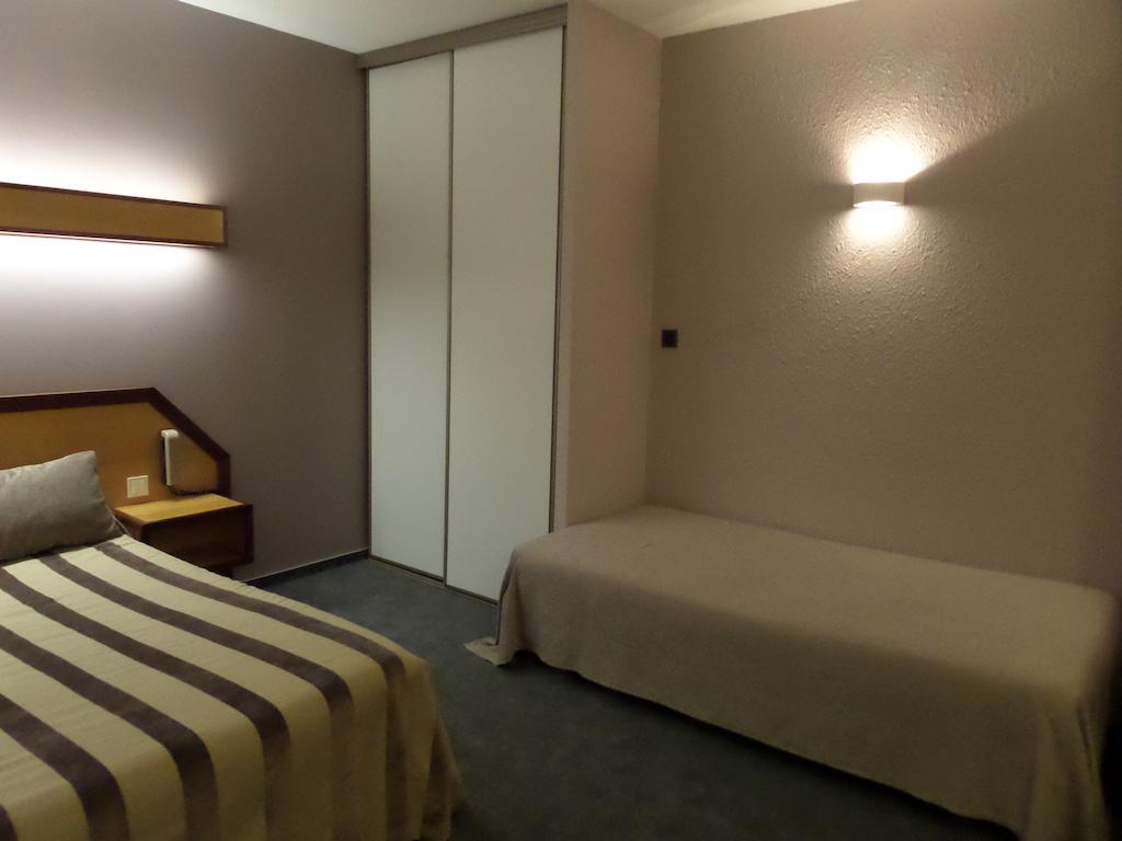 Hotel Le Bastide Nasbinals Room photo